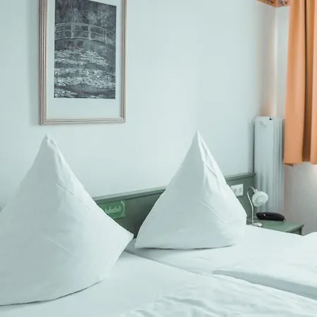 City Hotel