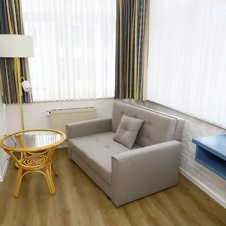 City Hotel 3*