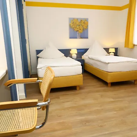 Hotel City Hotel