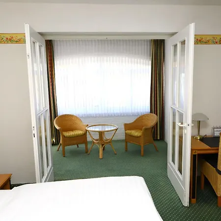 City Hotel Hotel 3*