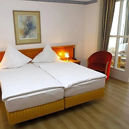 Hotel City Hotel